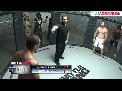 ❤️ Ultimate Fighter fucks wata lamba yarinya dama bayan fada a cikin zobe ❤❌ Batsa na dubura ️❤