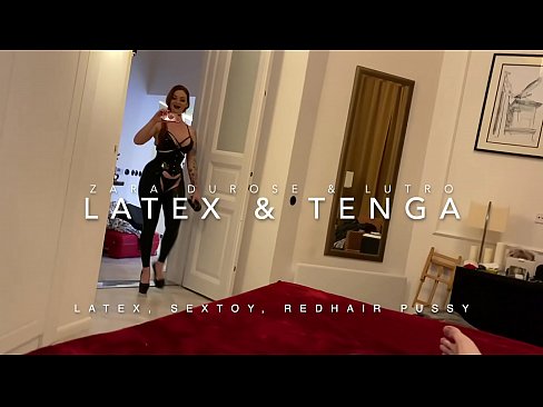 ❤️ Jaruma mai jajayen kaya sanye da rigar latex mai cin duri ❤❌ Batsa na dubura ️❤